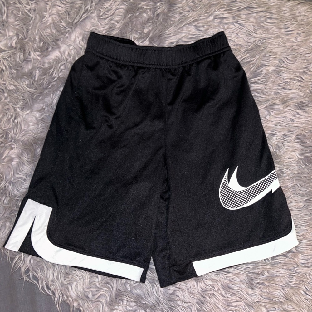 NIKE basketball shorts